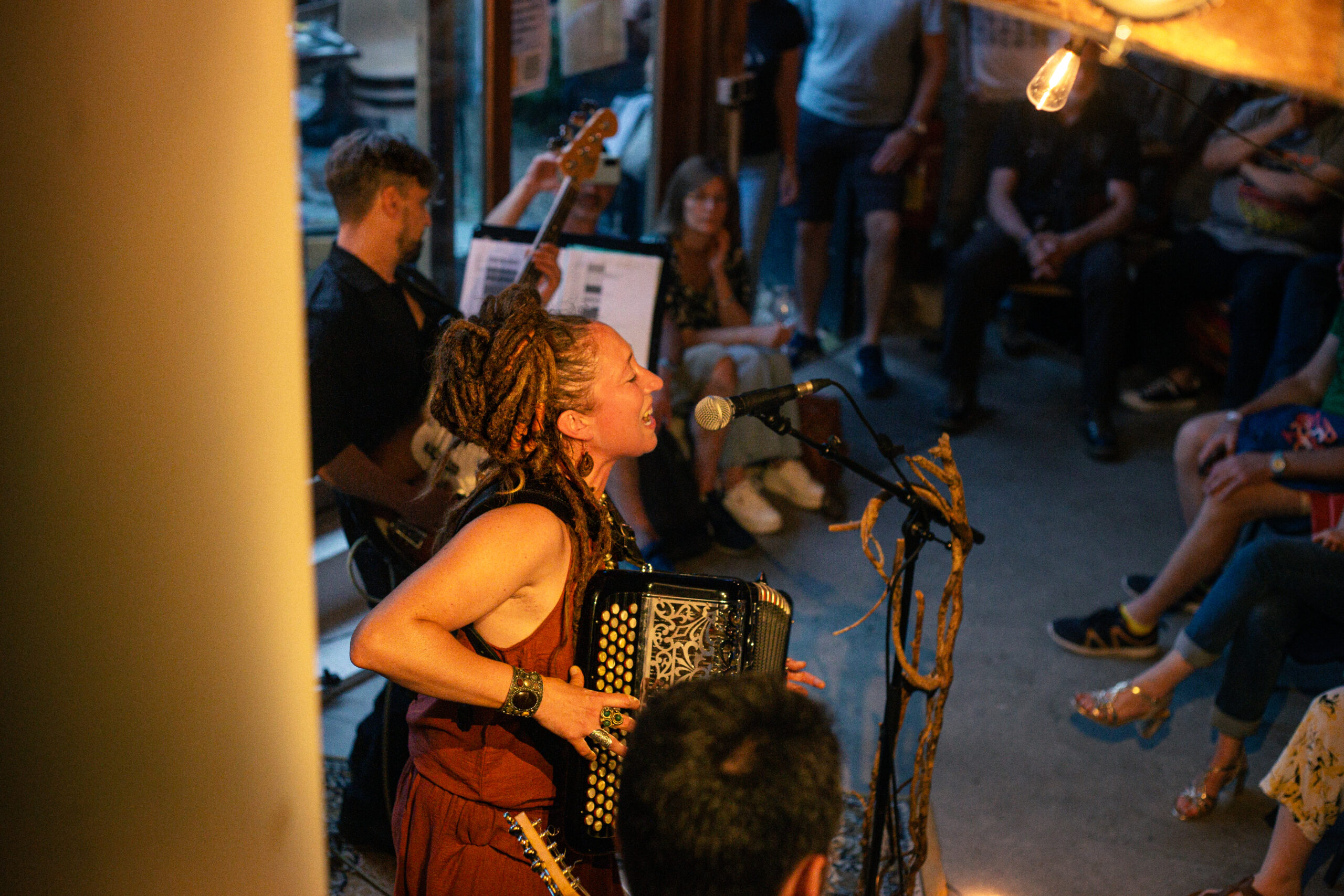 Concert de Jinin à l’Écume du Jour